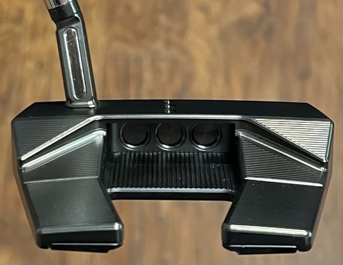 Scotty Cameron 2025 Phantom 5.5 Putter - Brand New - Xtreme Dark Finish - 34" - Picture 3 of 11