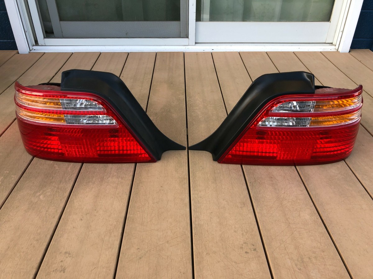 2000 Honda Legend KA9 KA Acura RL Kouki Taillights Tail Lights