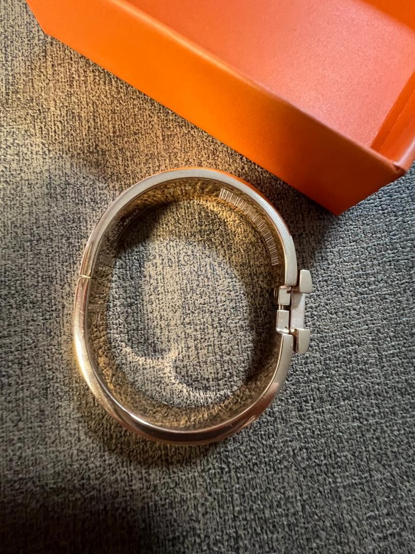Hermes White Bracelet Excellent Used PM No Box Gold Plated
