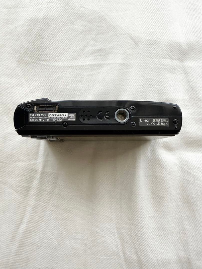 SONY Cyber-shot DSC-T30 Digital Camera with 1GB Memory Card | eBay
