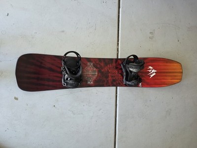 SNOWBOARD Jones Mind Expander 154cm W/ Bindings & Board Bag