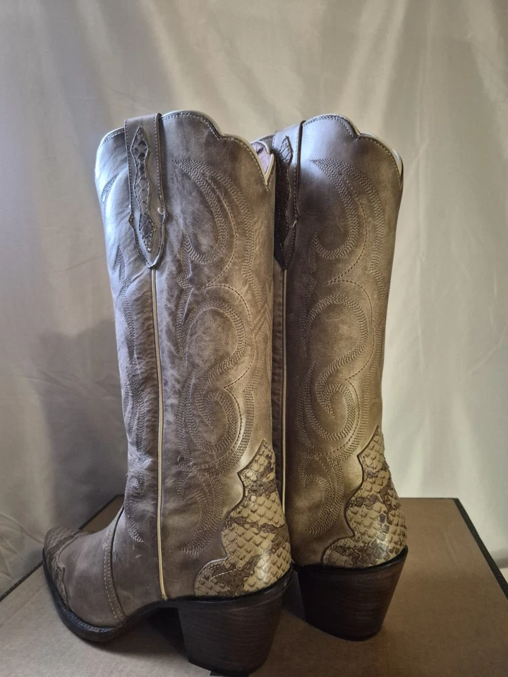 Botas Idyllwind de Miranda Lambert Foto 2 de 4