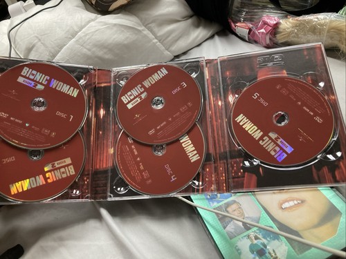 The Bionic Woman The Complete Series (DVD Box Sets) Seasons 1-3 MINT Discs - Picture 6 of 7