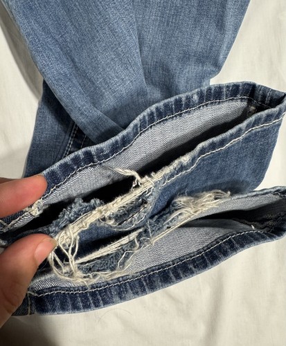 Miss Me Jeans Womens 32 Boot Cut Stretch Distressed Denim 34 Inseam - Picture 17 of 18