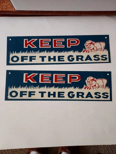 New ListingVintage Tin Keep Off Grass Signs  Beautiful Color Nos Pair Of 2 1960's 14" × 4"