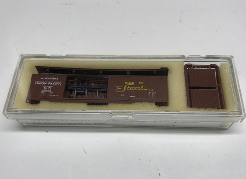 N Scale InterMountain 60602-02 Union Pacific 50' AAR Std DBL DR. Box Car Kit | Condition: New