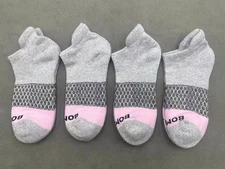 4 Pairs Bombas Women's Tri-Block Marl Ankle Socks Size Medium 8-10.5 Grey pink