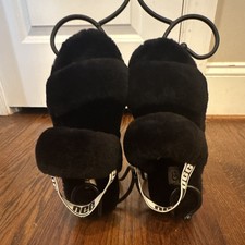 UGG Oh Yeah Women s Black Faux Fur Logo Strap Slide Slippers Open Toe 8
