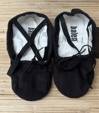 Balera Dancewear B20 Canvas Split Sole Ballet Shoe Black Size 10AM