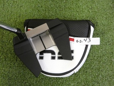 Never Compromise Reserve 4 NC Contrast 36'' Putter with Headcover New