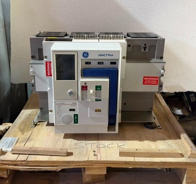 GENERAL ELECTRIC GE MN42W40 MPACT-PLUS AIR CIRCUIT BREAKER 4000A 4 POLE