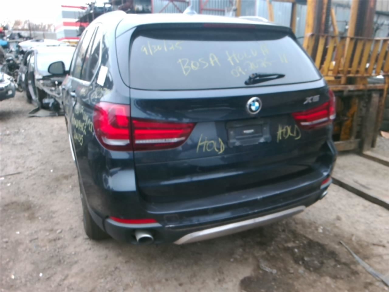 BMW i8 2014-2017 Parking camera