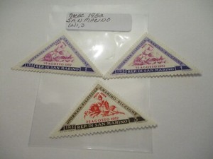 Three 1952  San Marino Postage Stamps - (2)1, 3 Denomination