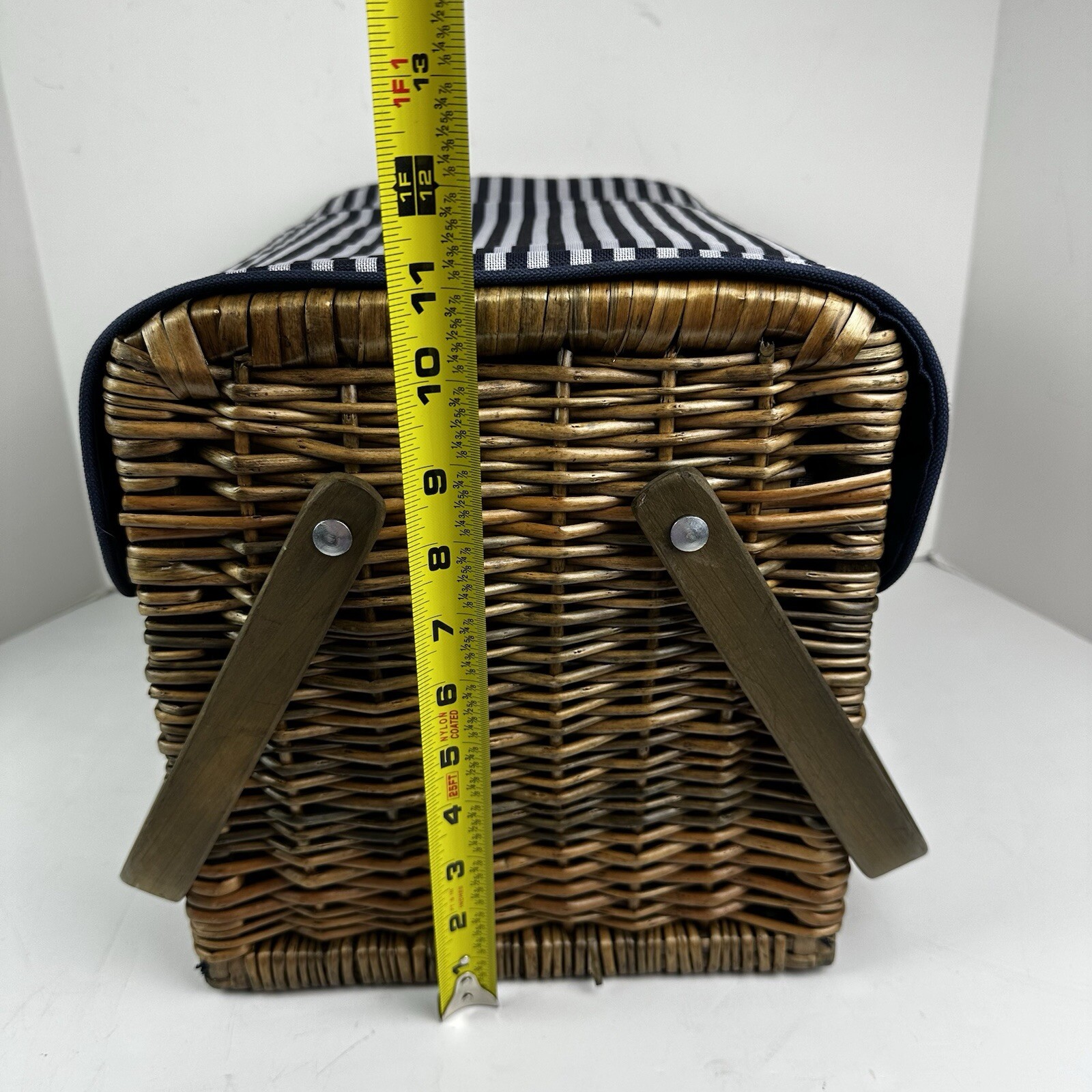 Picnic Time Wine Edition Picnic Basket Navy Blue White Stripes