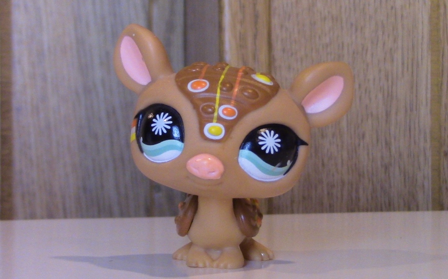 Littlest Pet Shop LPS Hasbro Armadillo 1007 GREAT CONDITION Postcard