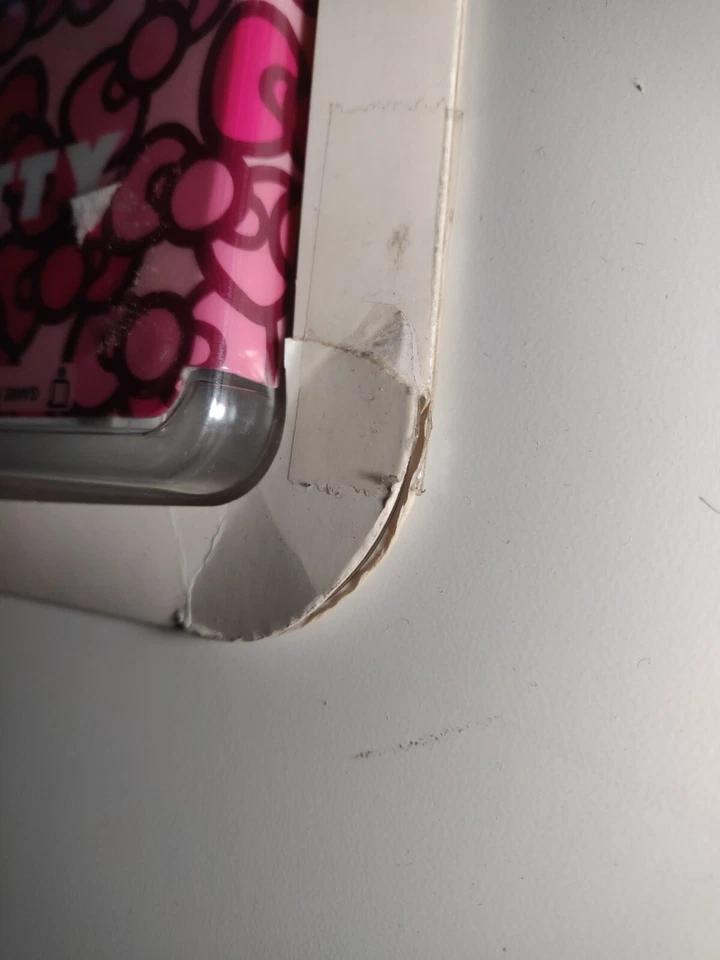 NINTENDO NEW 3DS COVER PLATES ORIGINALES HELLO KITTY NUEVAS - Imagen 4 de 4