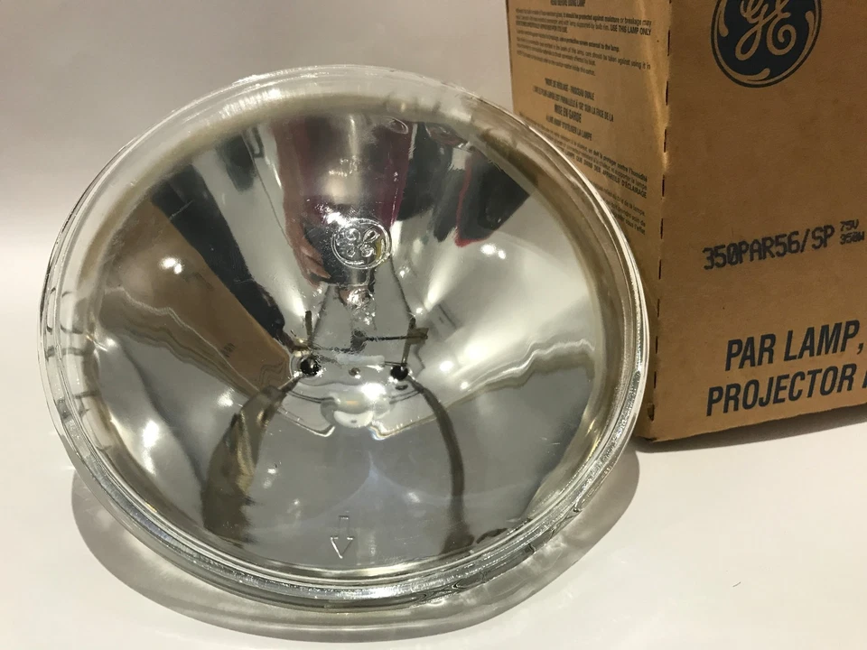 GE Lighting 350W, 75V PAR56 Sealed Beam  Bulb, 350PAR56/SP NEW - Image 2 of 2