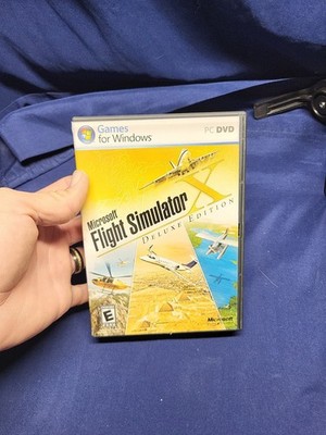 Microsoft Flight Simulator X Deluxe Edition - PC DVD Windows, Complete w/ Key