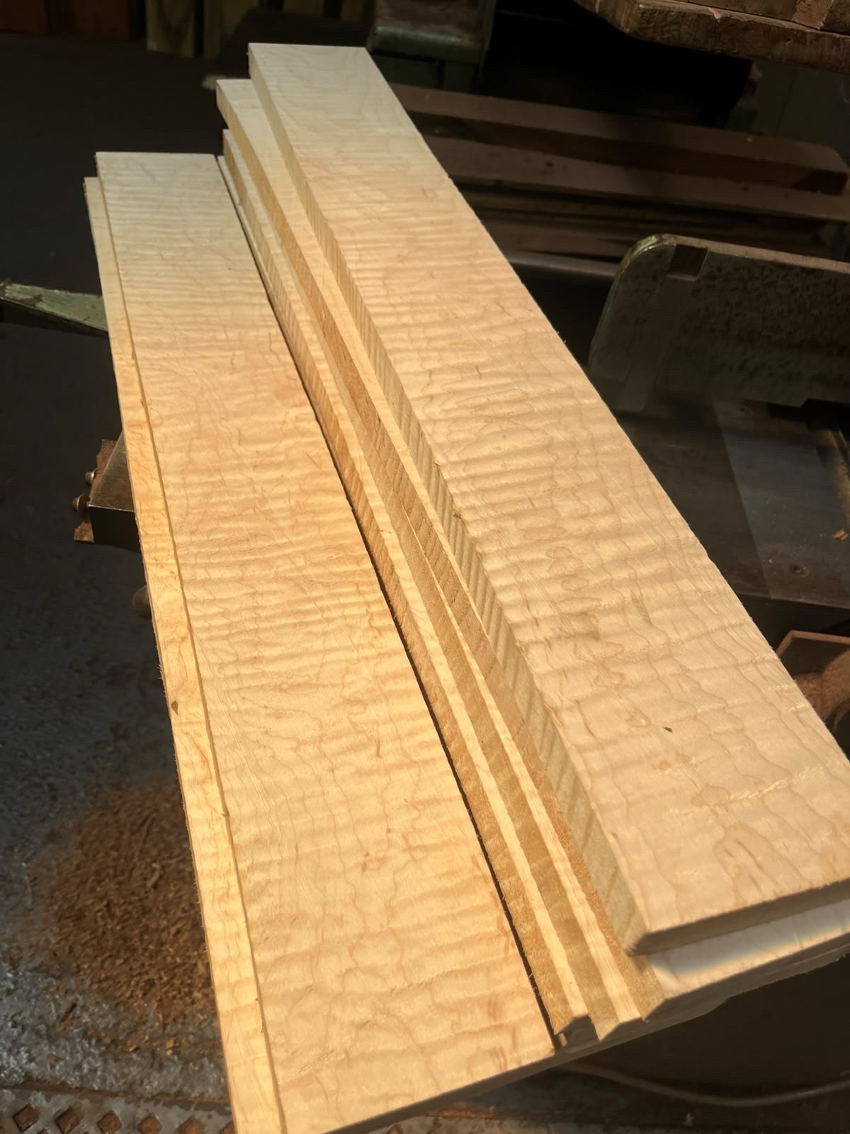 Collo chitarra acero riccio vuoto/collo chitarra/fornitura liutaio chitarra elettrica