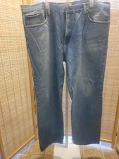 Urban Pipeline Mens Jeans Size 42 x 32 Medium Wash Blue Zipper Fly Bootcut 