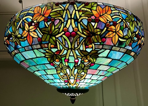 Lampadario a sospensione vintage 22,5" paralume in vetro colorato stile Tiffany 3 luci vite usato in ottime condizioni! - Foto 2 di 11