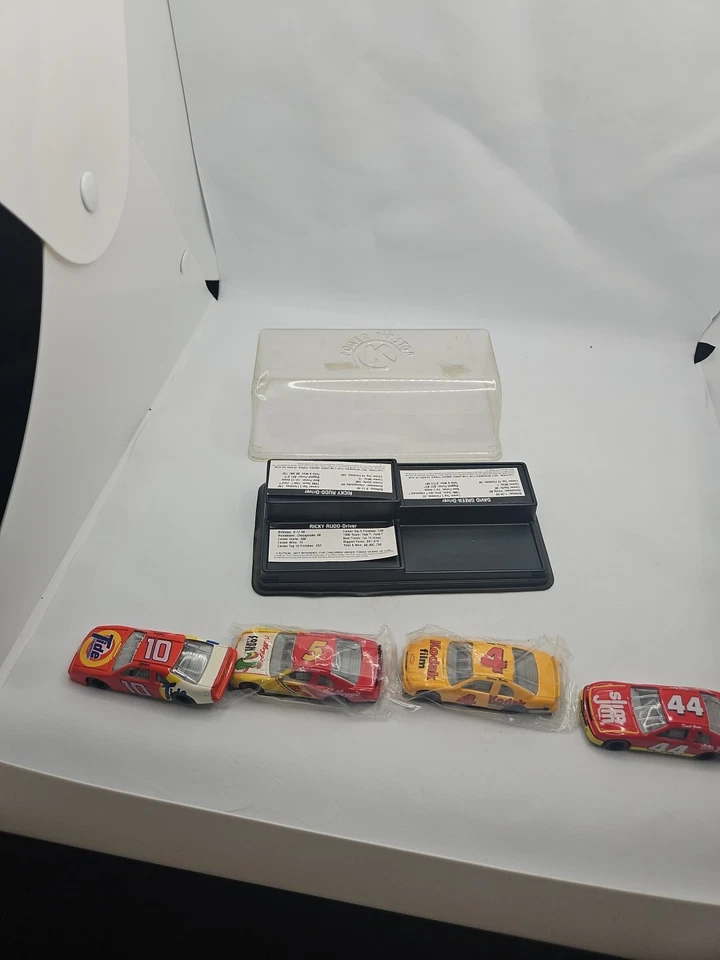 Vintage Lot Of 4 Circle K NASCAR Diecast 1:64 Power Pit Stop #44 #10 #5 #4 #SC13 - Image 3 of 4