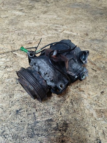 Volkswagen PASSAT B6 2009 Klimakompressor Pumpe 8D0260808 Benzin 147kW ZUJ6116