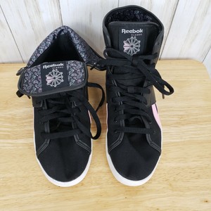 size 2 reebok classics