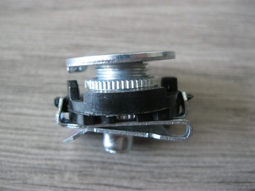 AUDI A3 A4 S4 Q7 TT Headlight Mounting Screw Spacer Regulation Nut 8E0806193