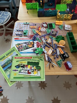 Snap Circuits