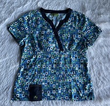 Crocs Scrub Top Women  s Medium Blue Geometric Shirt Stretch Medical Nursing