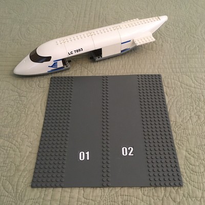 lego runway base plates