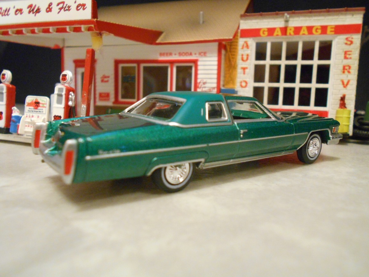 1975 Cadillac Coupe DeVille - 1/64 Scale Limited Edition - See