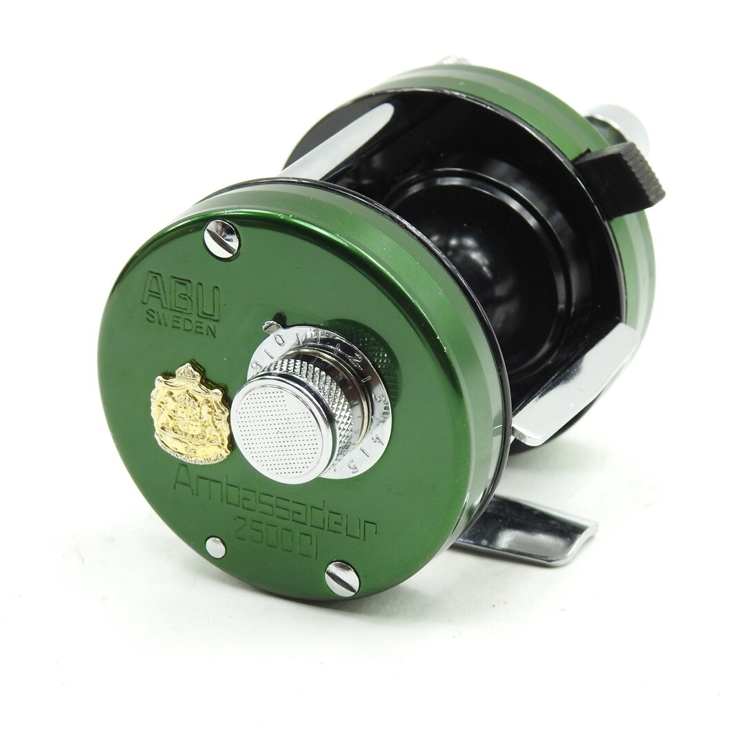 ABU AMBASSADEUR 2500C （Green） Green Abu Garcia Ambassadeur 2500CI Fishing Reel. Made in