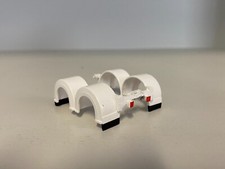 DCP 1/64 PETERBILT 359/379/389 WHITE SHOW REAR FENDERS W/ RED LIGHTS