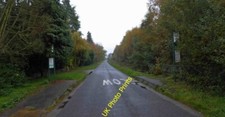 Photo 6x4 These are remote bus stops Laughton/SK8497  c2015