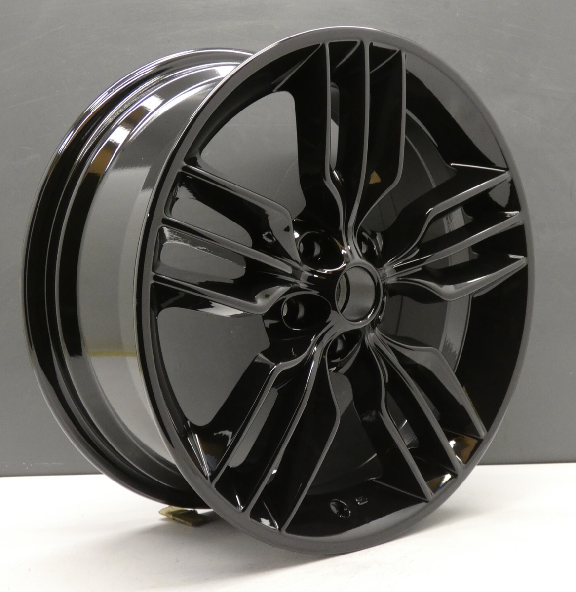 ピアス　No.5133 Lexus Ct 200 H 17 Trident F Sport Wheels 4 Wheel Set Gunmetal Gray