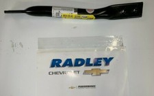 New OEM GM Front Bumper Fascia Brace RH 14-19 Silverado/Sierra 22757268 B201