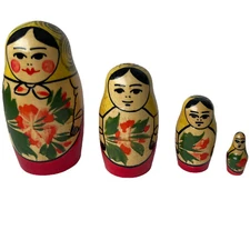Matryoshka Russian USSR Nesting Doll Red CCCP 1970s 4Pc Vintage - Motherless