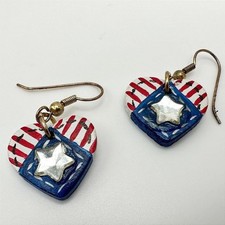 Vintage 90s Handmade Patriotic American Flag Heart Dangle Earrings Jewelry Retro