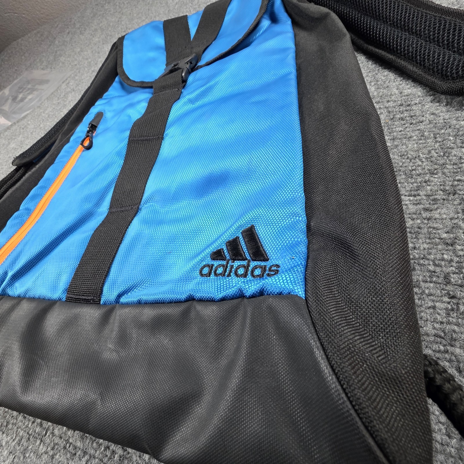 Adidas Ultimate Core Sackpack Drawstring Backpack… - image 4