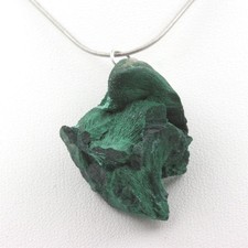 Raw Malachite Necklace. 81.80 Ct. Kipushi Mine, Haut-Katanga, Congo.