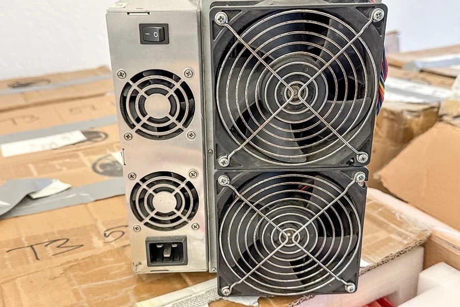 ⛏️ Miningrechner Innosilicon T3+ 57T - Professioneller SHA256 ASIC Miner ⛏️ - Bild 3 von 4