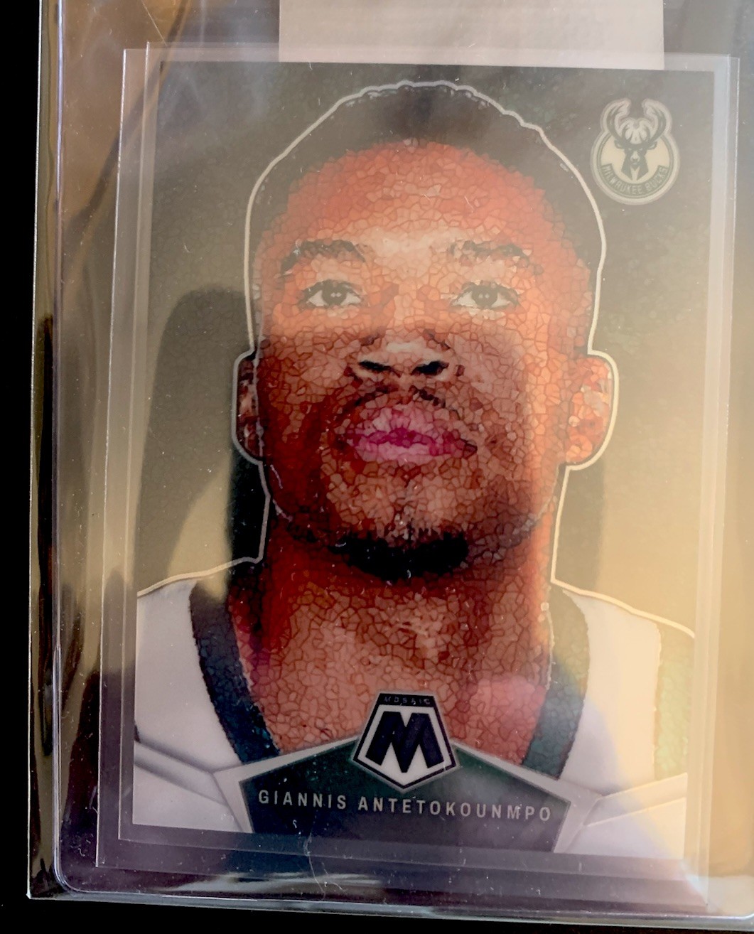 Giannis Antetokounmpo Micro Mosaic 2023-2024 Panini Mosaic SSP Case Hit