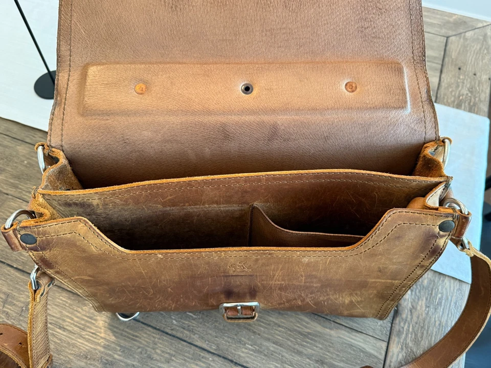 Кожаный классический портфель Saddleback для табака - Изображение 4 из 4