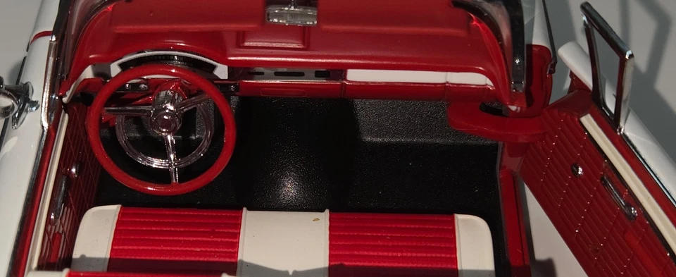 SIN CAJA (FIJADOR SUPERIOR) Sun Star Ford Fairlene Skyliner Foto 4 de 4