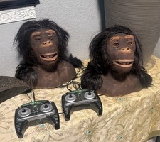 Vintage Wowwee Alive Chimpanzee Pair Animatronic Sharper Image Works Set