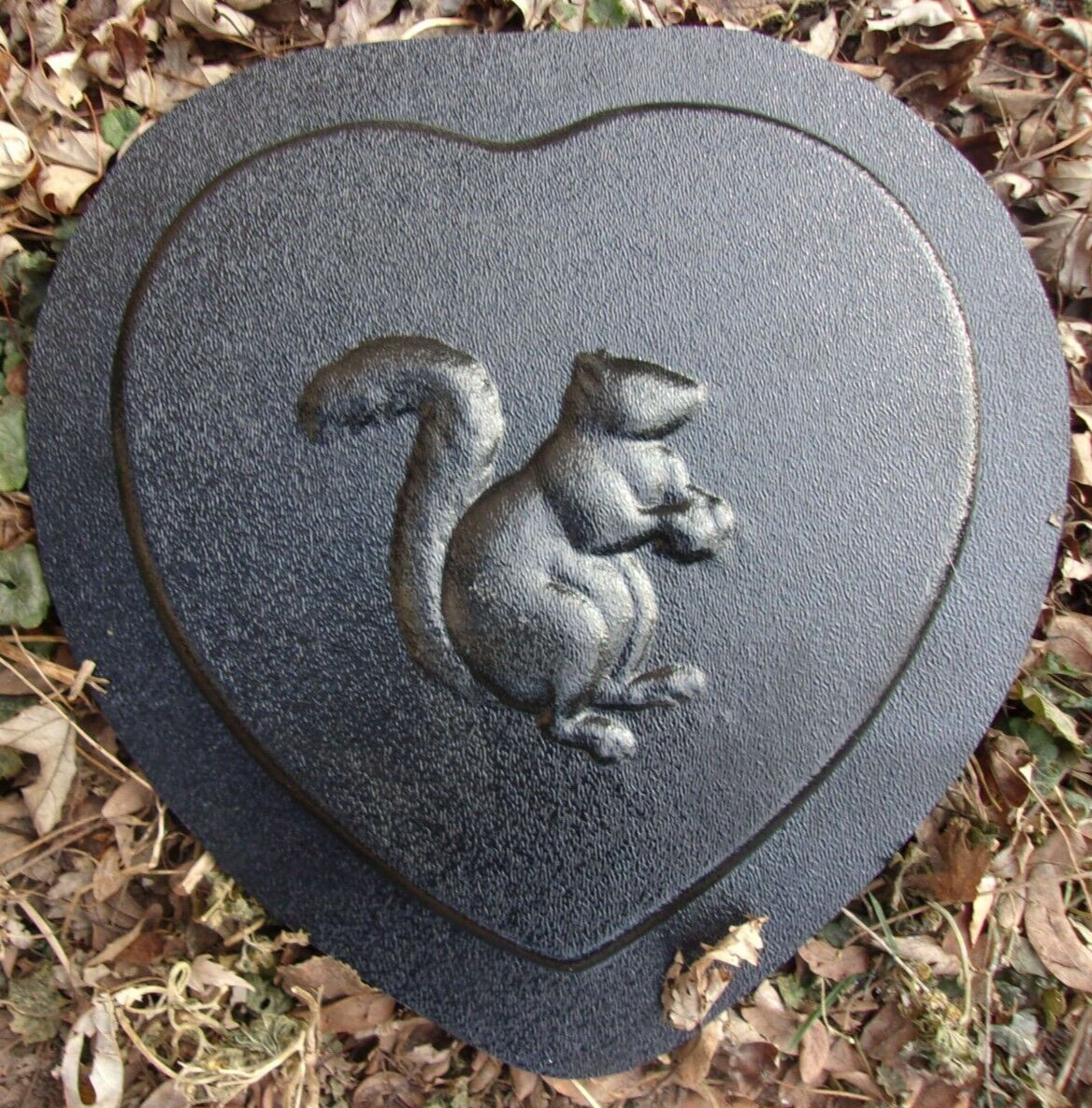Placa de corazón yeso cemento molde 8.25"x9"Wx3/4" molde ardilla