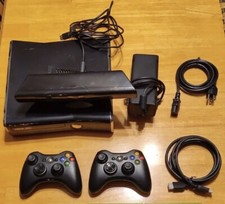 Xbox 360 S Glossy Black Console Bundle w/ Kinect 2 Controllers Works Great