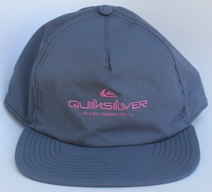 snapback quiksilver original